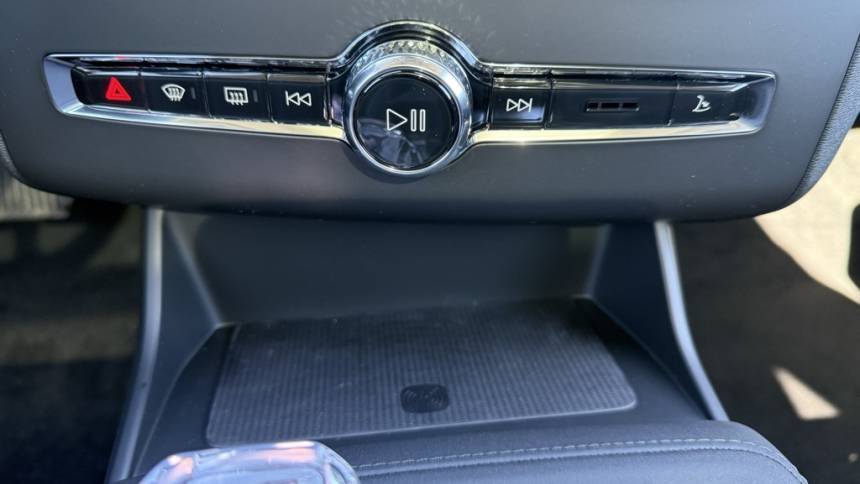 2025 Volvo XC90 YV4H60PG0S1361484