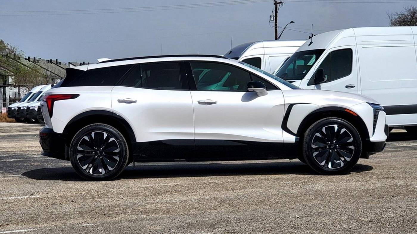 2025 Chevrolet Blazer EV 3GNKDHRK8SS175454