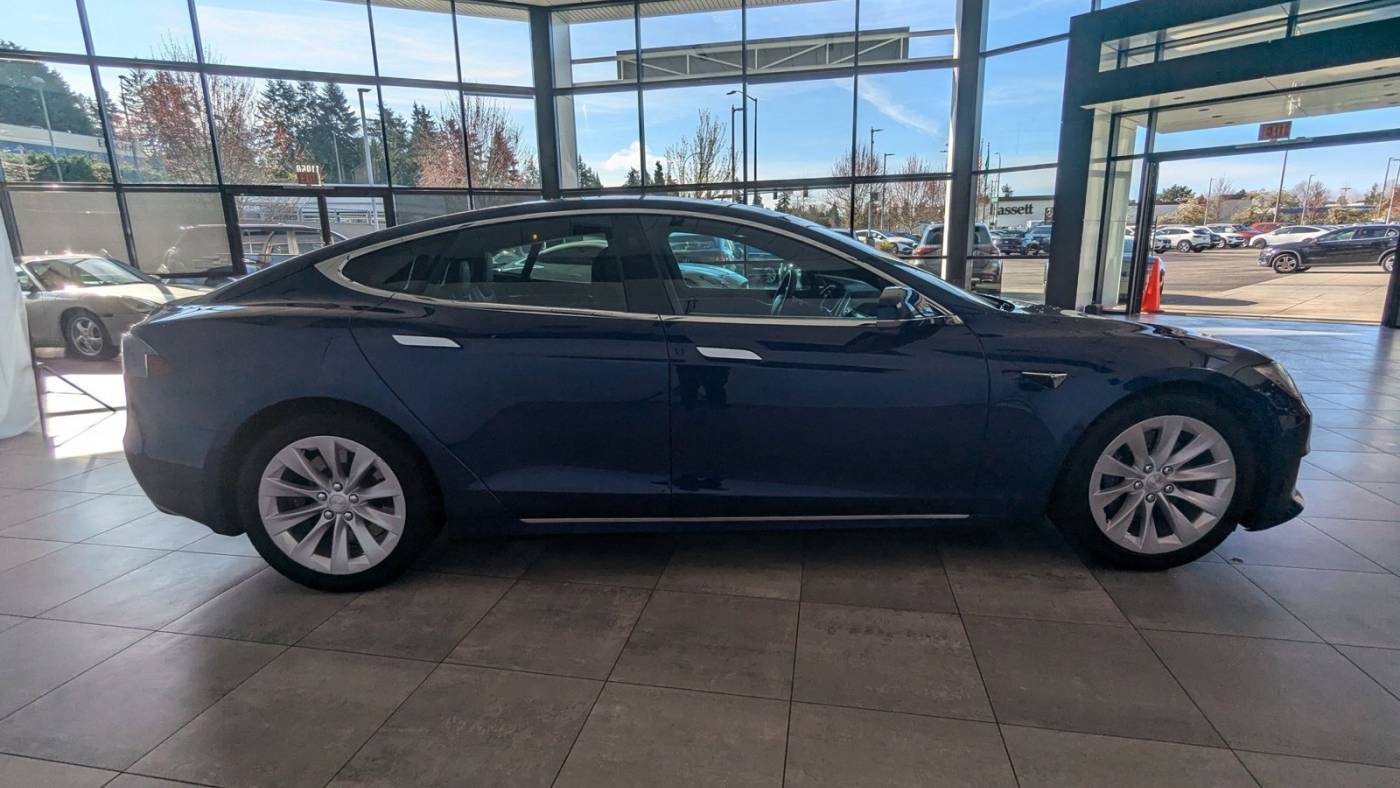 2017 Tesla Model S 5YJSA1E29HF191808