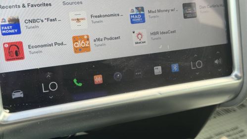 2016 Tesla Model S 5YJSA1E21GF149406