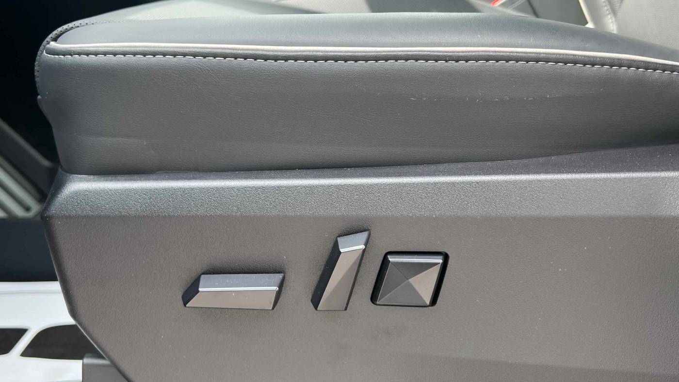 2024 Tesla Cybertruck 7G2CEHED7RA037970