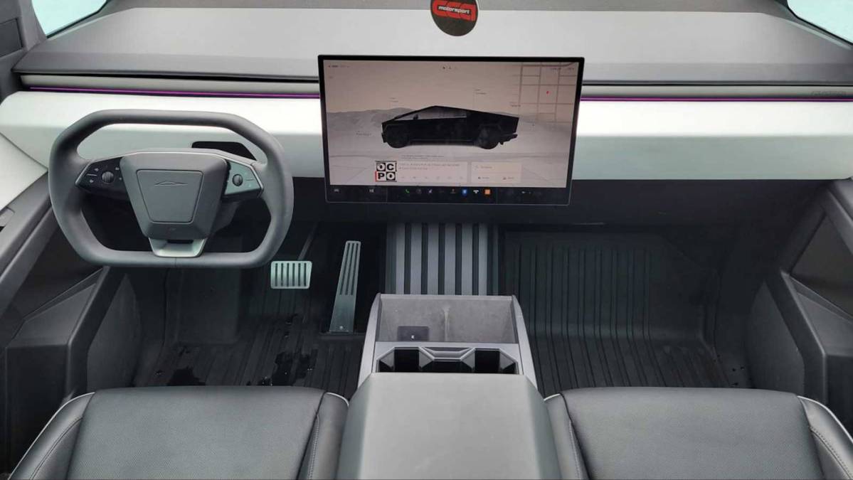 2024 Tesla Cybertruck 7G2CEHED1RA012000