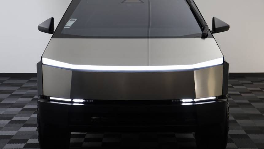 2024 Tesla Cybertruck 7G2CEHEE2RA044074