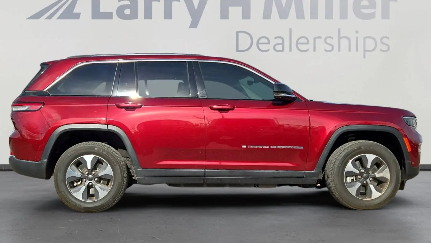 2022 Jeep Grand Cherokee 1C4RJYB6XN8755945