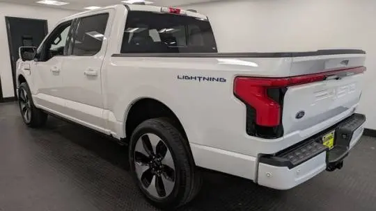 2023 Ford F-150 Lightning 1FT6W1EV6PWG10978