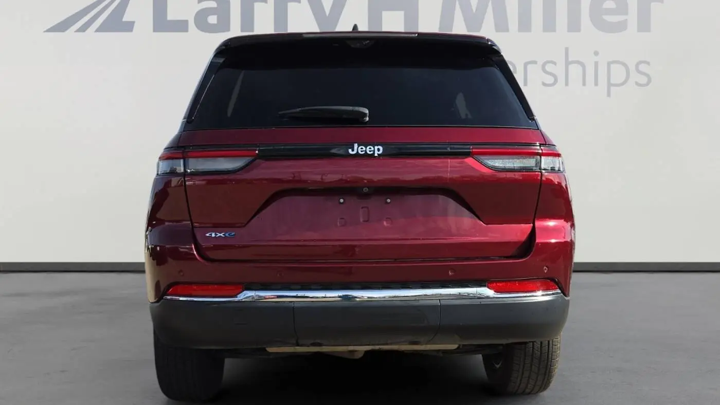 2022 Jeep Grand Cherokee 1C4RJYB6XN8755945