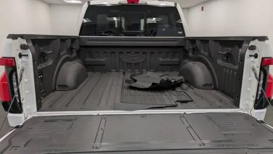2023 Ford F-150 Lightning 1FT6W1EV6PWG10978