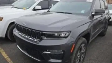 2023 Jeep Grand Cherokee 1C4RJYB65PC588801