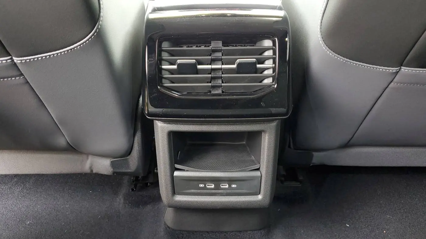 2025 Volkswagen ID.4 1V25MPE80SC000159