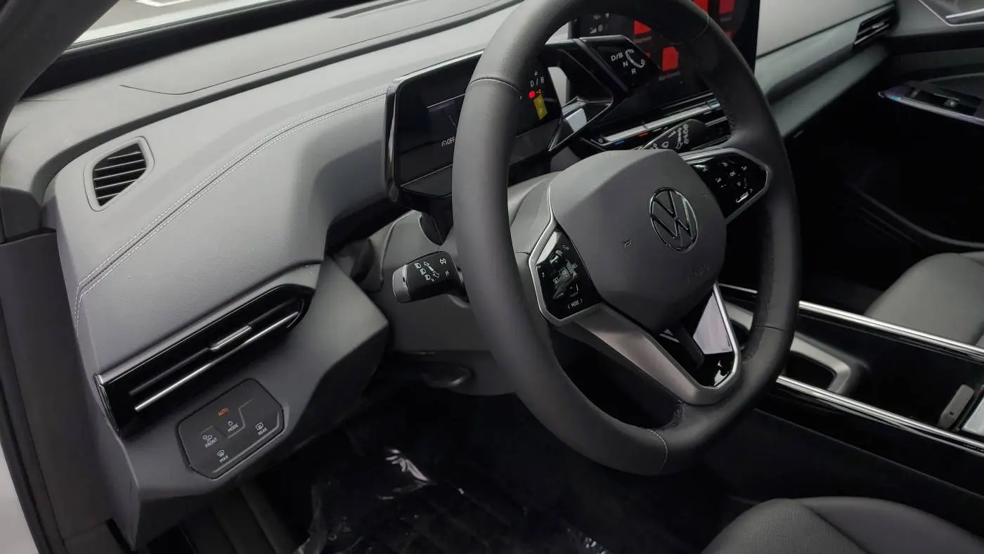 2025 Volkswagen ID.4 1V25MPE80SC000159