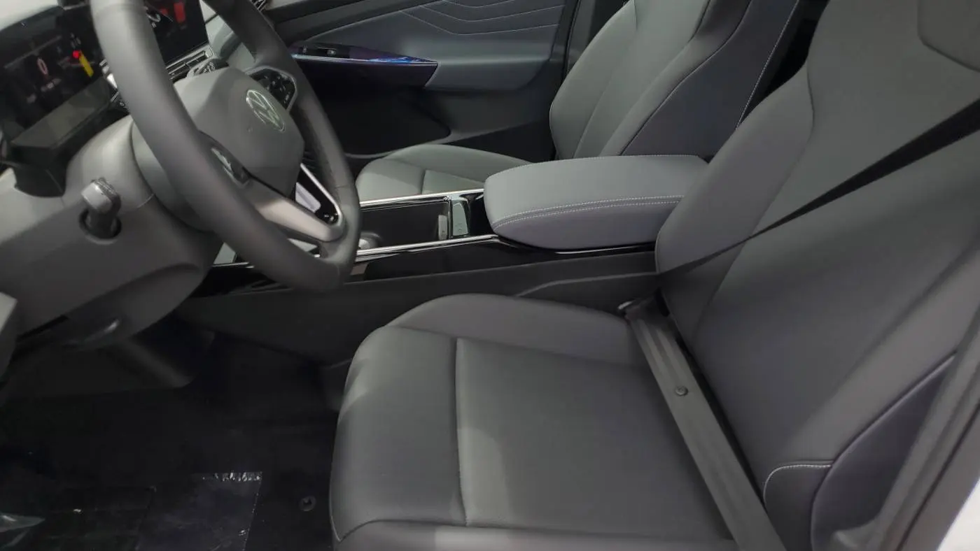 2025 Volkswagen ID.4 1V25MPE80SC000159