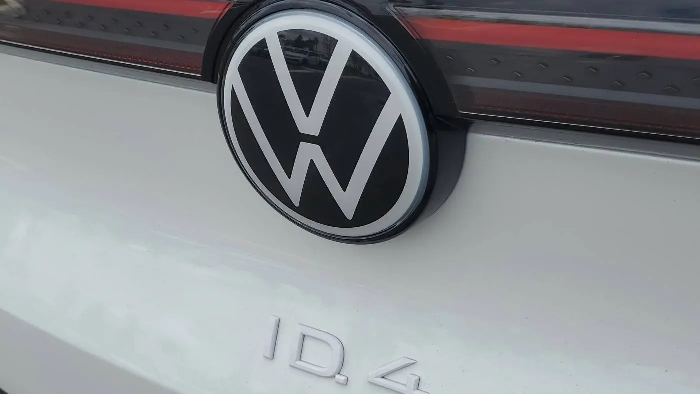 2025 Volkswagen ID.4 1V25MPE80SC000159