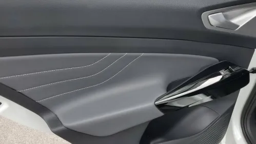 2025 Volkswagen ID.4 1V25MPE80SC000159