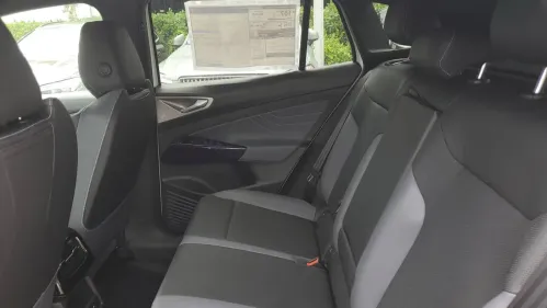2025 Volkswagen ID.4 1V25MPE80SC000159
