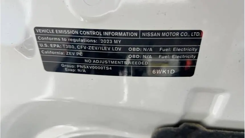 2023 Nissan LEAF 1N4CZ1CV8PC553512