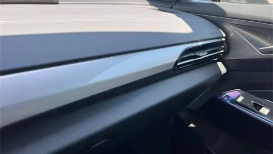 2025 Volkswagen ID.4 1V2VRPE87SC005389