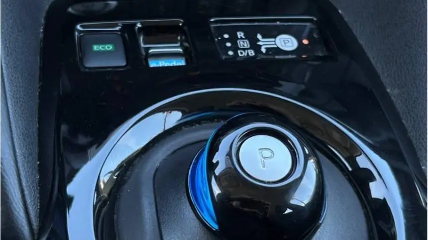 2023 Nissan LEAF 1N4CZ1CV8PC553512