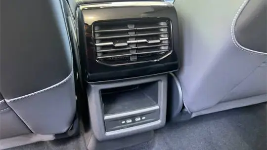 2025 Volkswagen ID.4 1V2VRPE87SC005389