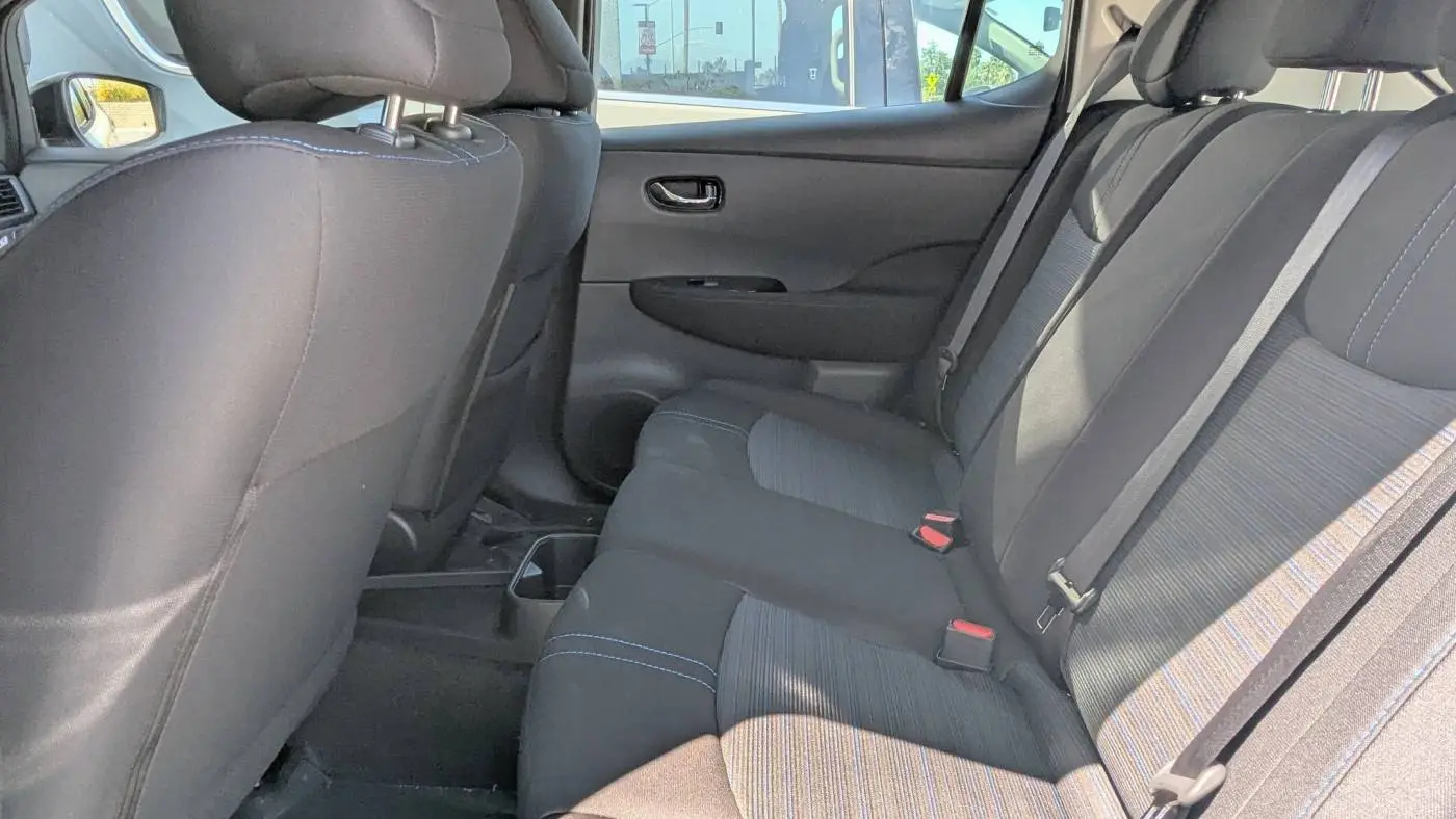 2025 Nissan LEAF 1N4CZ1CV3SC565396
