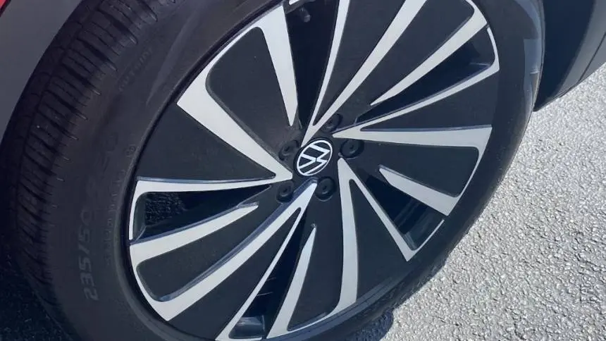 2024 Volkswagen ID.4 1V25MPE8XRC001507