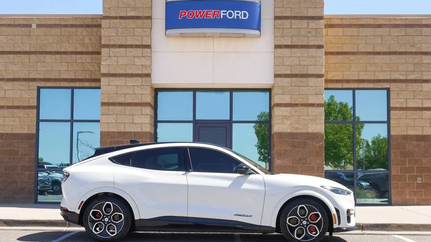 2023 Ford Mustang Mach E 3FMTK4SE9PMA52978