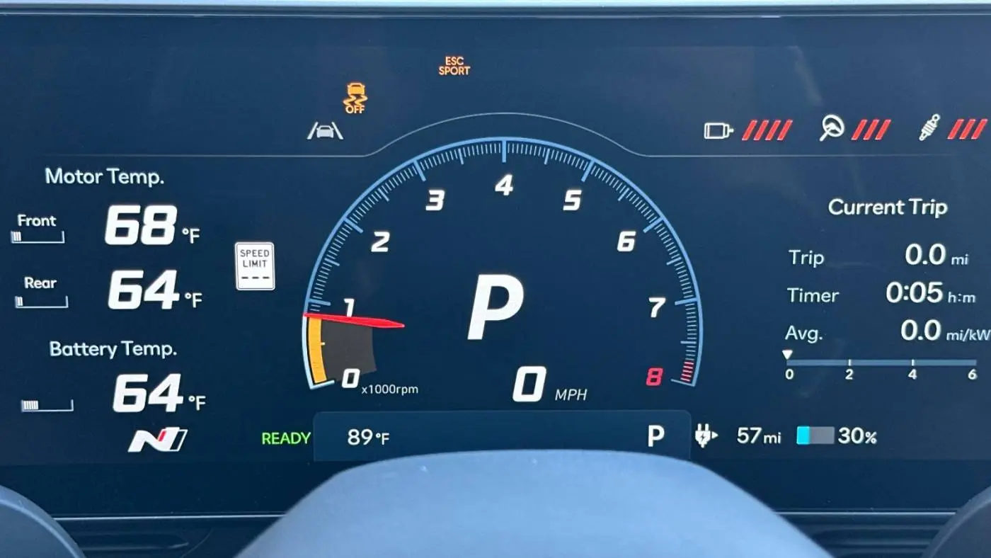 2025 Hyundai IONIQ 5 KM8KNDA82SU008114