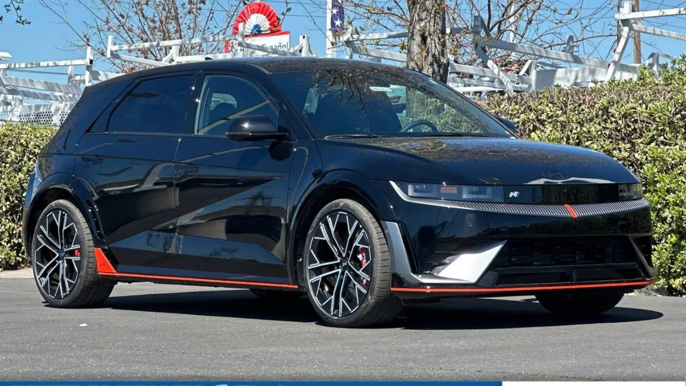 2025 Hyundai IONIQ 5 KM8KNDA82SU008114