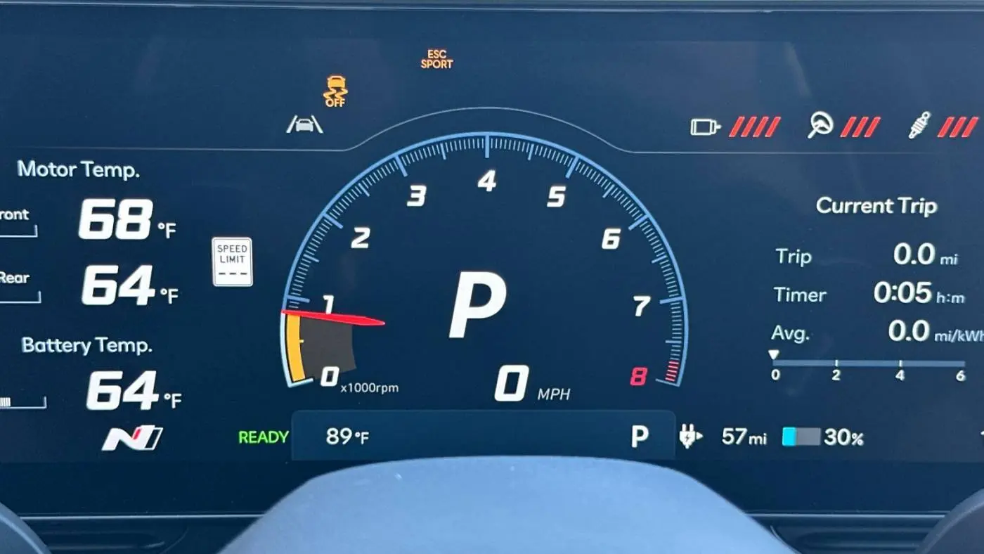 2025 Hyundai IONIQ 5 KM8KNDA82SU008114