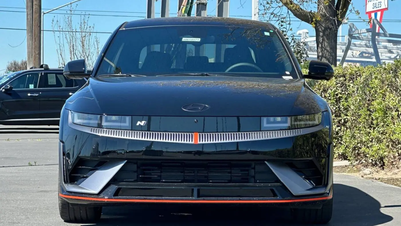 2025 Hyundai IONIQ 5 KM8KNDA82SU008114