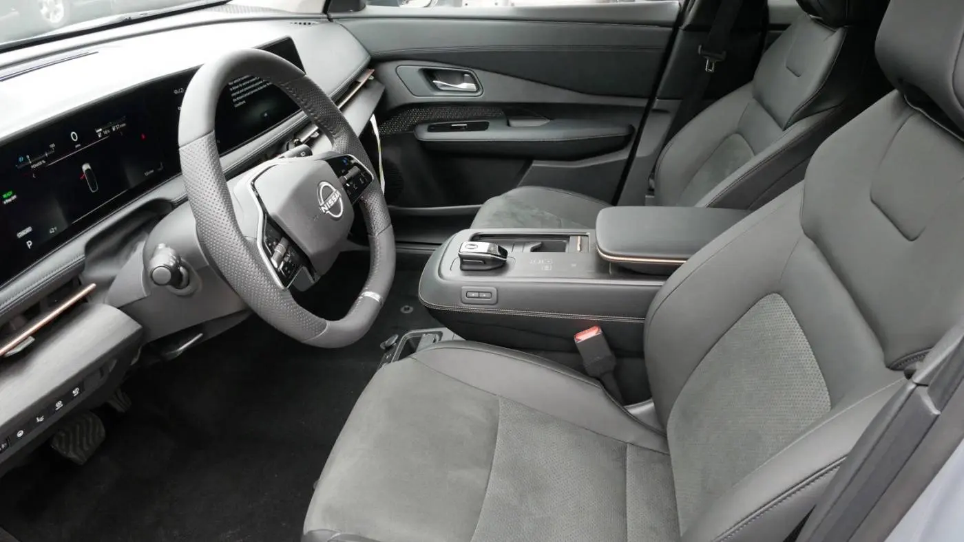 2025 Nissan Ariya JN8DF0BF8SM766382