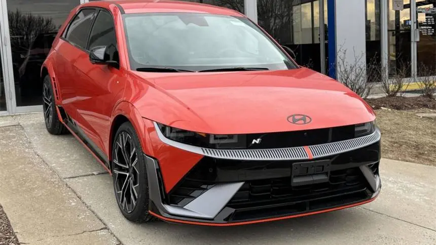 2025 Hyundai IONIQ 5 KM8KNDA85SU007832