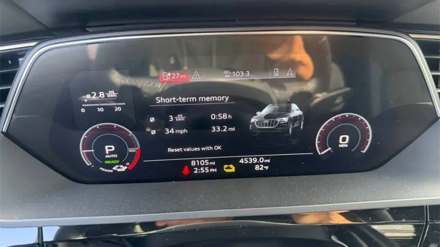 2022 Audi e-tron WA12AAGE9NB019875