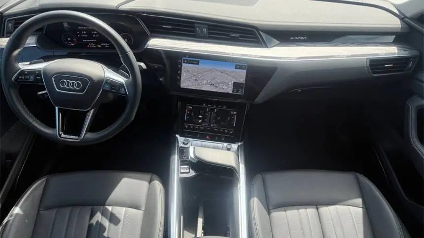 2022 Audi e-tron WA12AAGE9NB019875