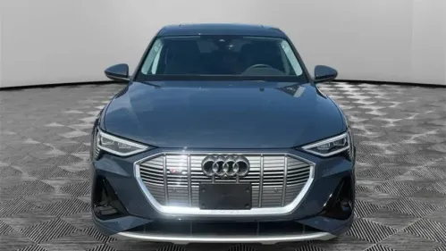2022 Audi e-tron WA12AAGE9NB019875