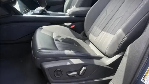 2022 Audi e-tron WA12AAGE9NB019875