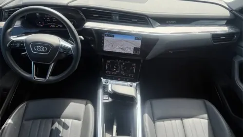 2022 Audi e-tron WA12AAGE9NB019875