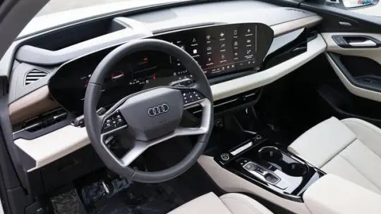 2025 Audi Q6 e-tron WA124BGF1SA026200