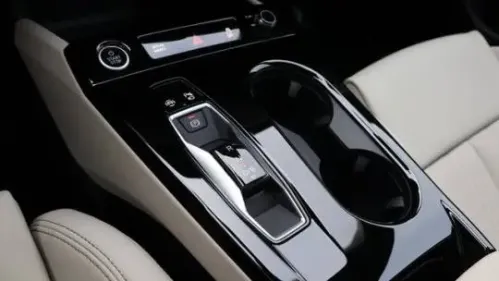 2025 Audi Q6 e-tron WA124BGF1SA026200