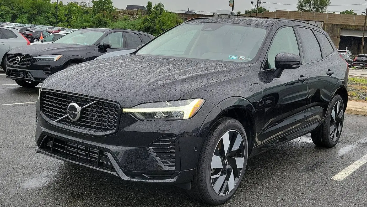 2025 Volvo XC60 YV4H60RC3S1029744