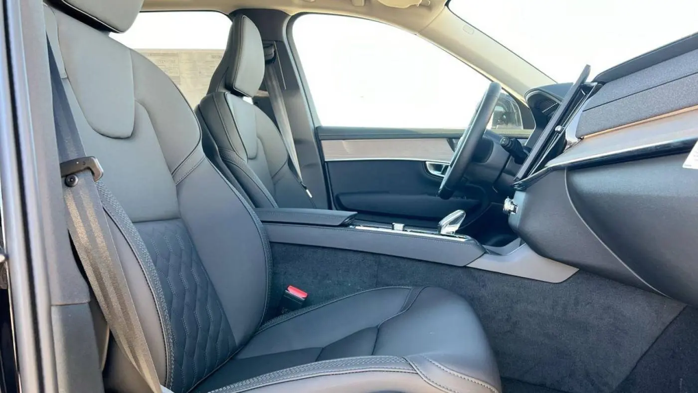 2025 Volvo XC90 YV4H60PB6S1353443