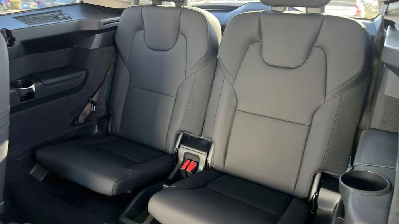 2025 Volvo XC90 YV4H60PB6S1353443