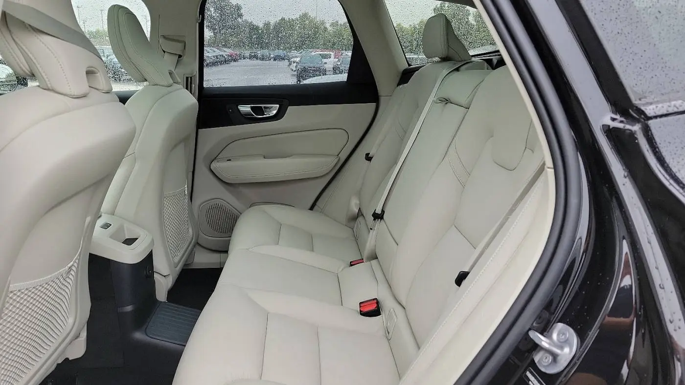 2025 Volvo XC60 YV4H60RC3S1029744