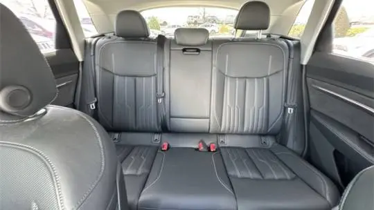 2019 Audi e-tron WA1VABGE4KB019278