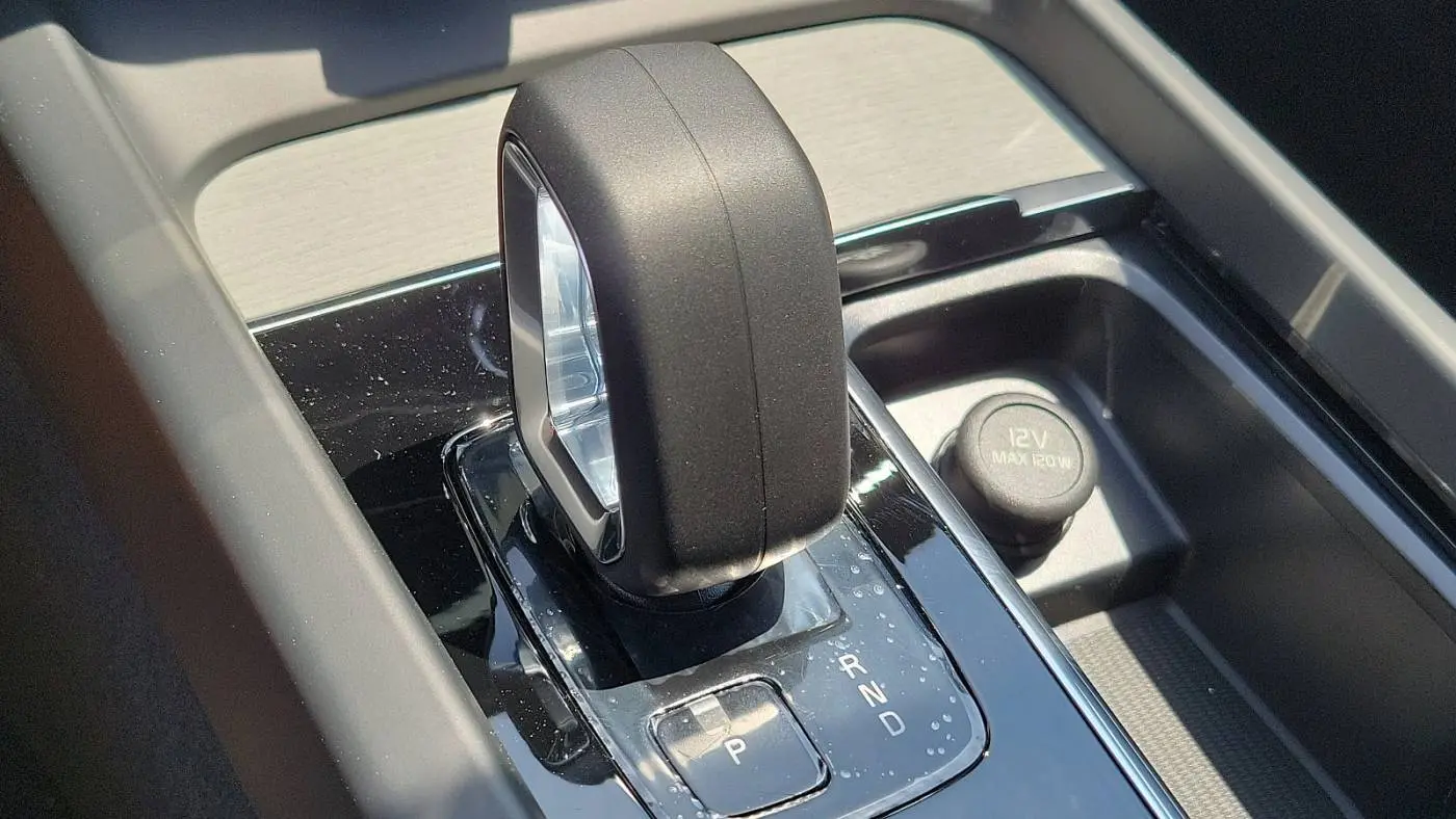 2025 Volvo XC60 YV4H60RC1S1017382