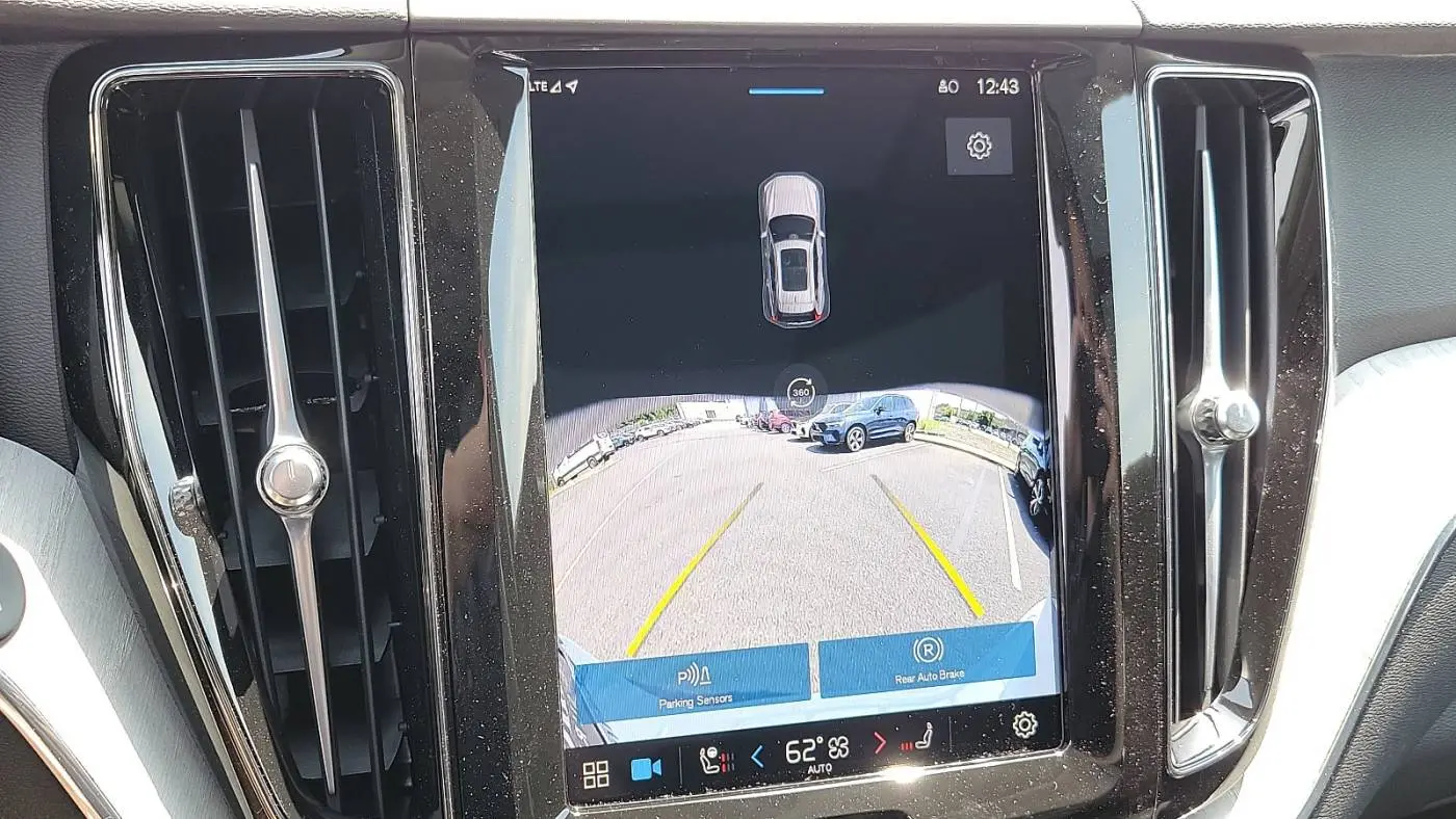 2025 Volvo XC60 YV4H60RC1S1017382