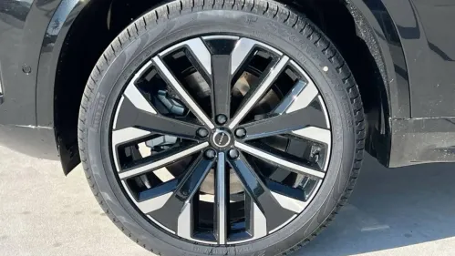 2025 Volvo XC90 YV4H60PB6S1353443