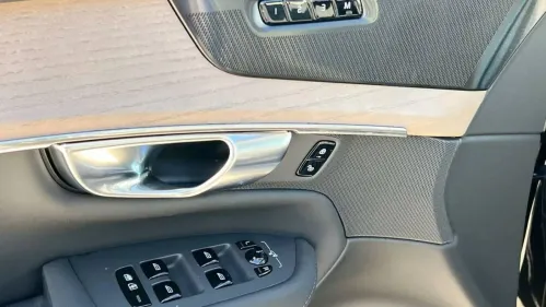2025 Volvo XC90 YV4H60PB6S1353443