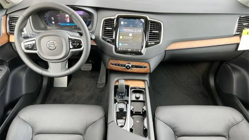 2025 Volvo XC90 YV4H60PE3S1318160