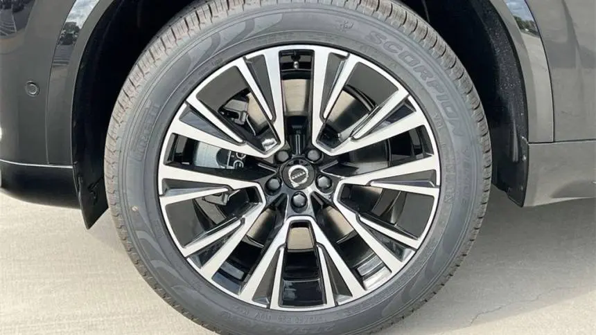 2025 Volvo XC90 YV4H60PE3S1318160