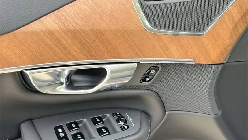 2025 Volvo XC90 YV4H60PE3S1318160
